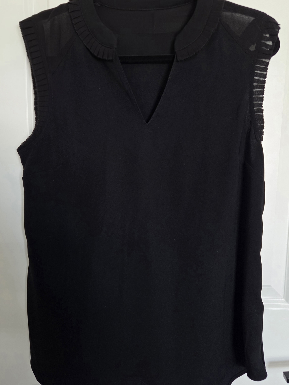 Soft Surroundings Black Top with Branded Neck Label